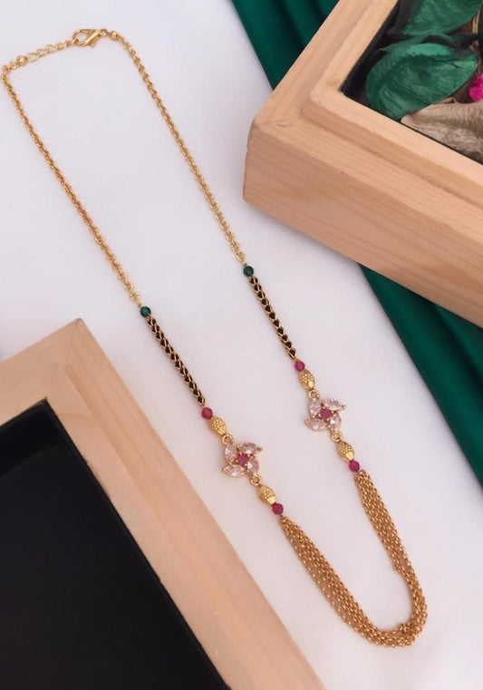 Umbrella's Golden Dokiya Necklace for Women – Traditional Indian Bridal Jewelry