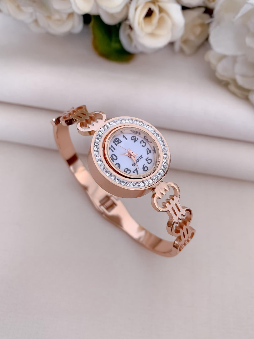 Elegant Rose Gold Women's Watch – Round Diamond Dial | Brass Bracelet | Free Size | Luxury Timepiece