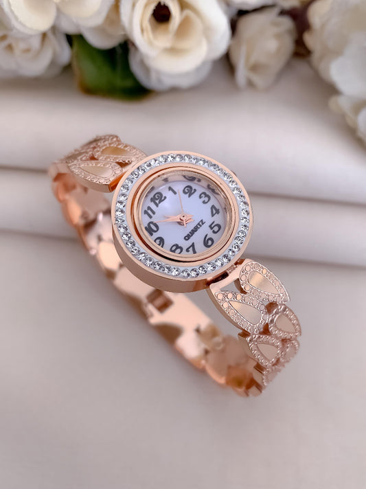 Elegant Rose Gold Women's Watch – Round Diamond Dial | Brass Bracelet | Free Size | Luxury Timepiece