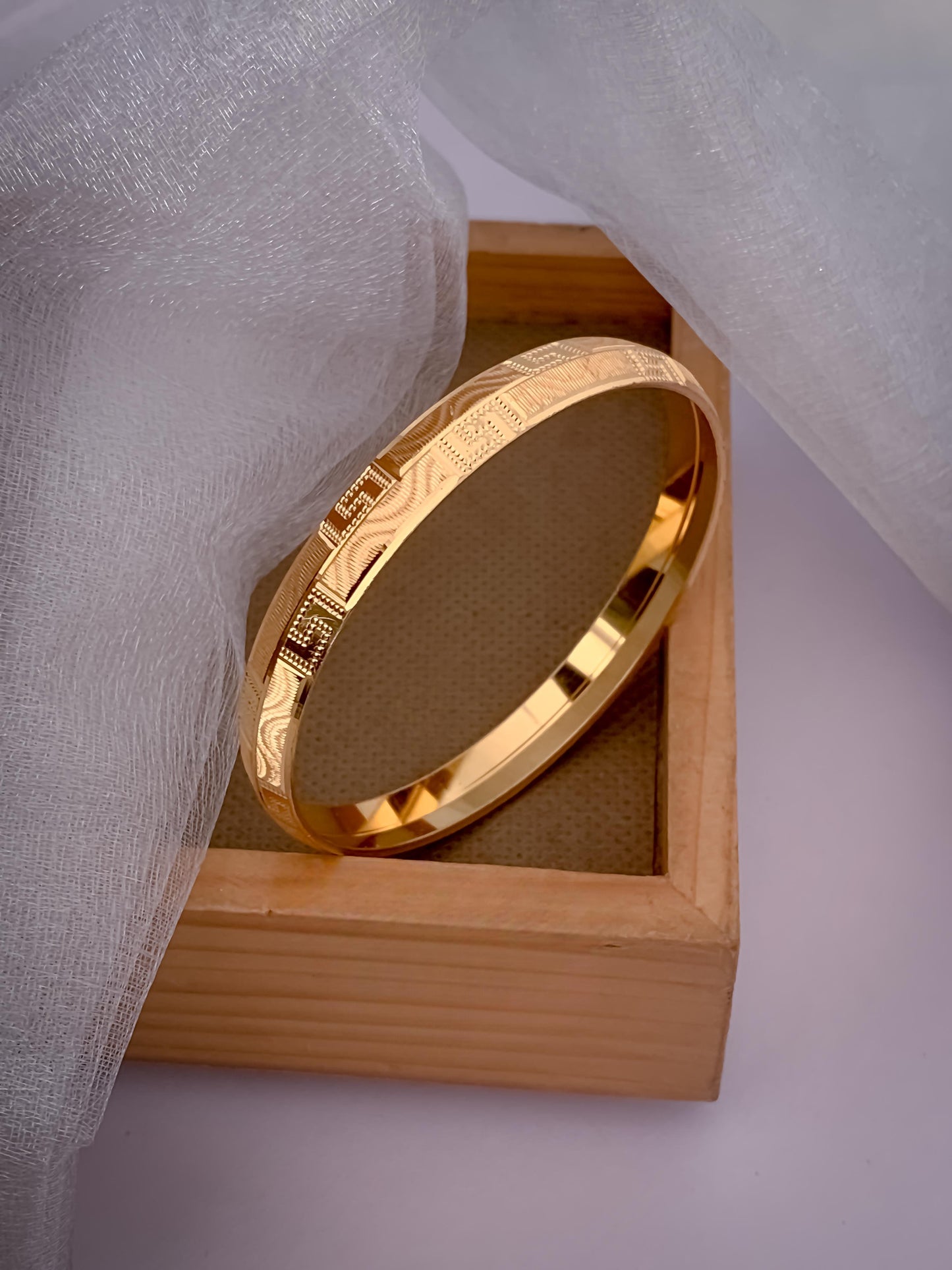 Men's Kada | Best Gifting Option | Gift Without Limits: Ultra-Luxurious & Bespoke Selections