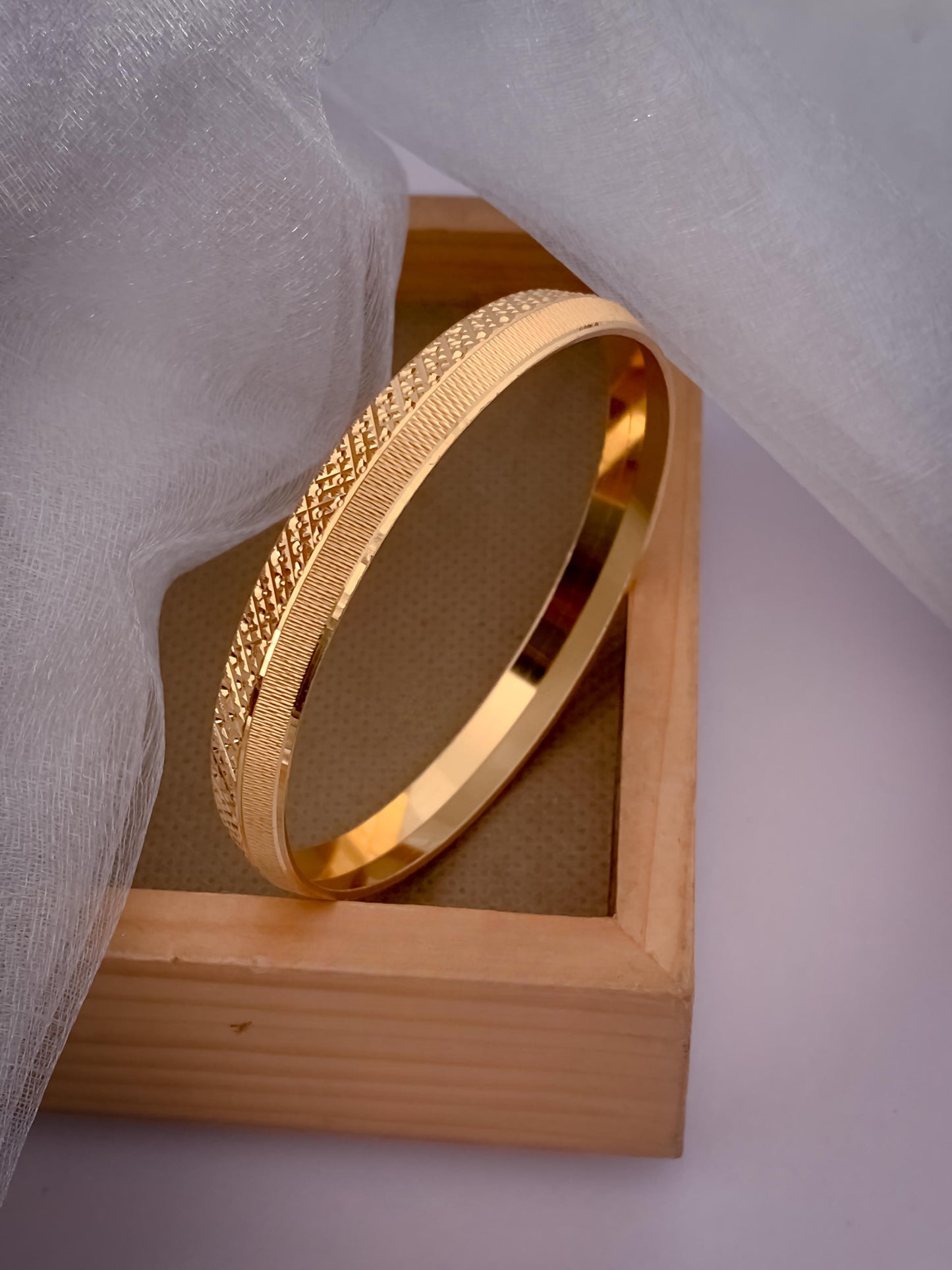 Men's Kada | Best Gifting Option | Gift Without Limits: Ultra-Luxurious & Bespoke Selections