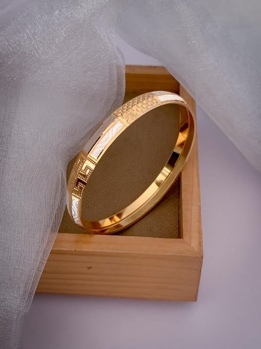 Men's Kada | Best Gifting Option | Gift Without Limits: Ultra-Luxurious & Bespoke Selections