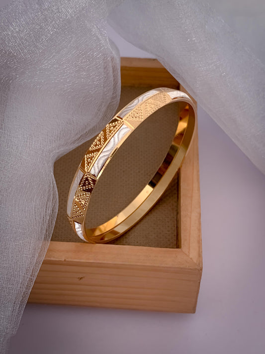 Men's Kada | Best Gifting Option | Gift Without Limits: Ultra-Luxurious & Bespoke Selections
